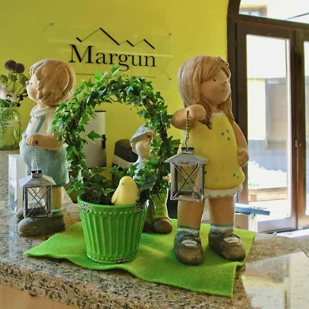 Apartment Residenza Chesa Margun 66-1 By Interhome *