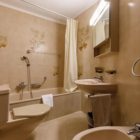 Apartment Residenza Chesa Margun 66-1 By Interhome *